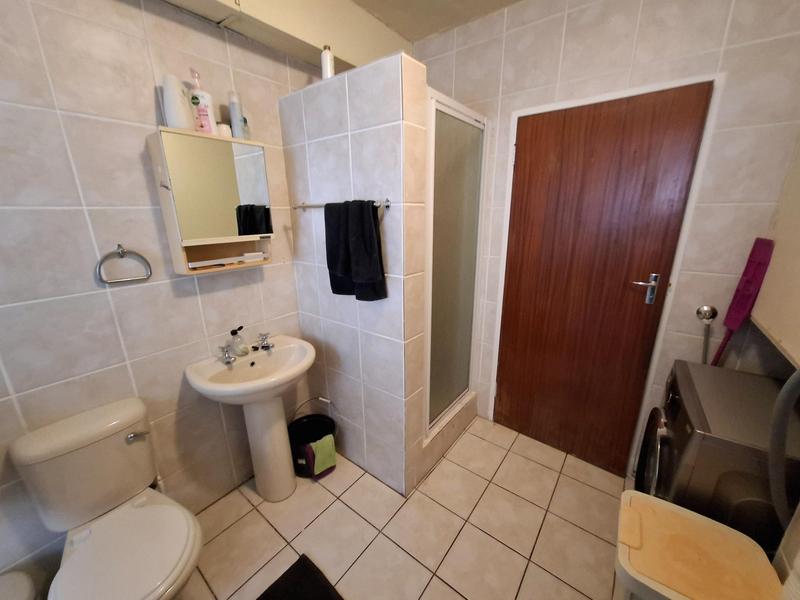 To Let 3 Bedroom Property for Rent in Strand North Western Cape